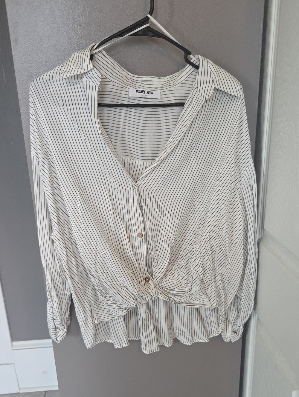 Double Zero Cream and Black Striped Button-Front Tie Hem Blouse